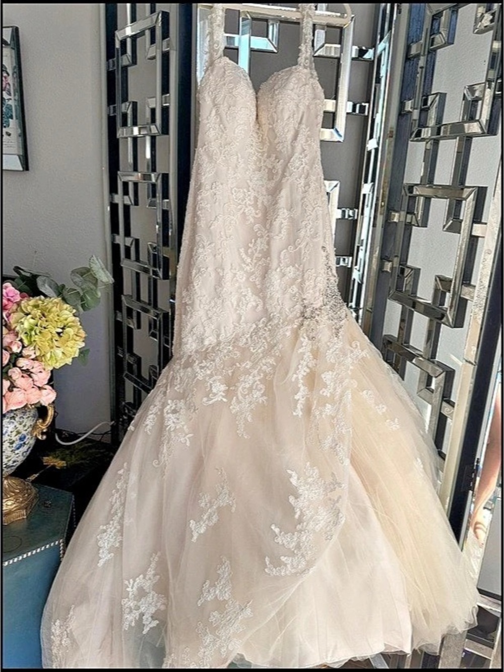 Size 12 Ivory Lace Mermaid Wedding Dress with Beading, Pearls & Tulle Train